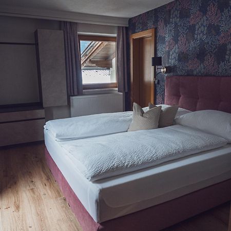 Gaestehaus Poell Mayrhofen Zewnętrze zdjęcie