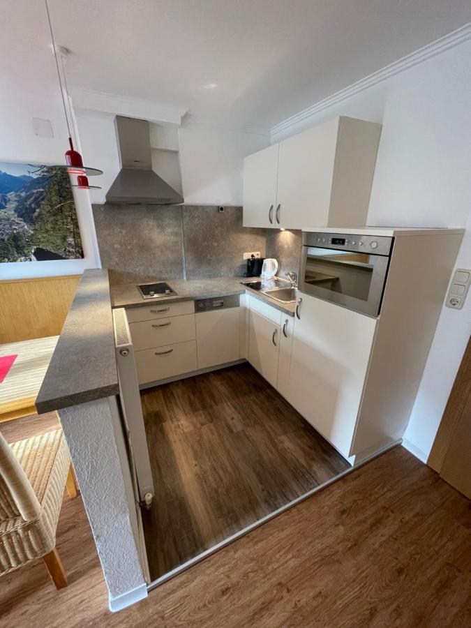 Gaestehaus Poell Mayrhofen Zewnętrze zdjęcie