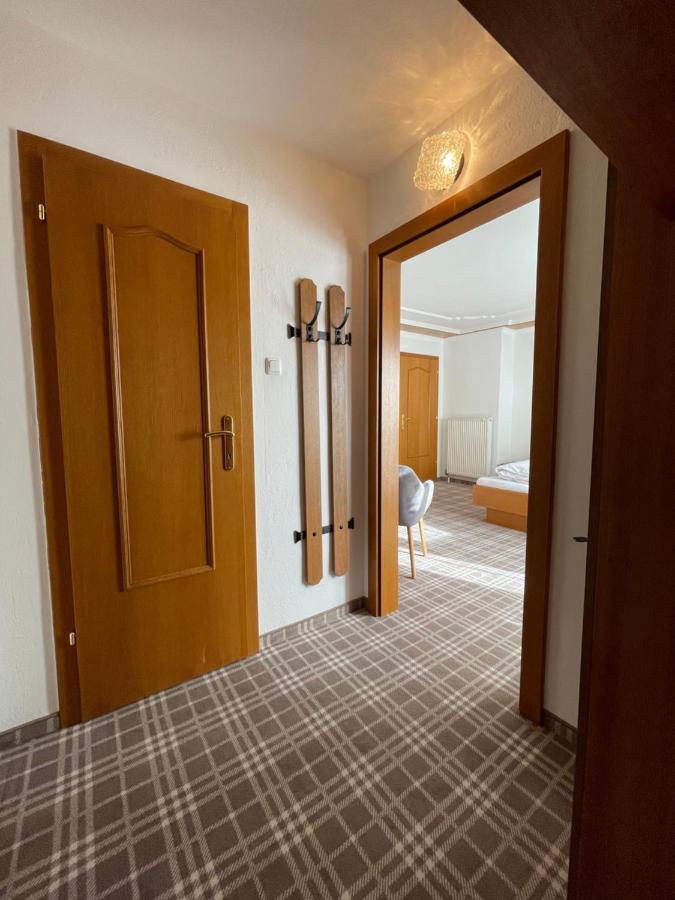 Gaestehaus Poell Mayrhofen Zewnętrze zdjęcie